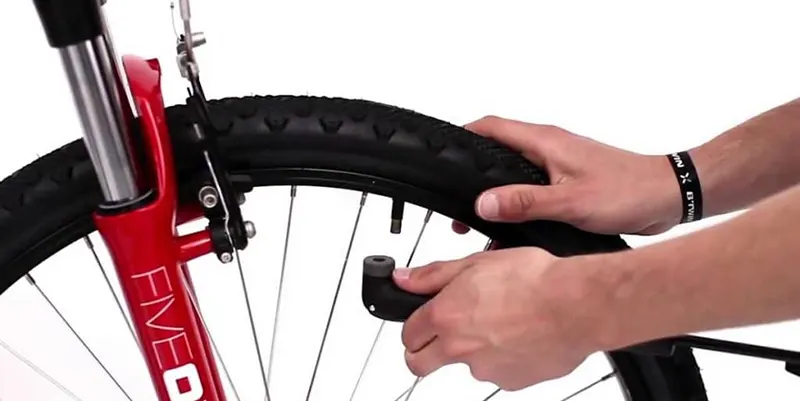 How to use a bicycle pump